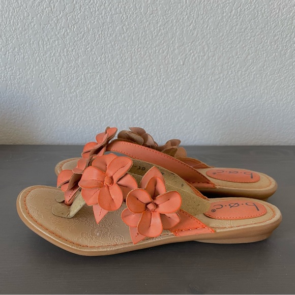 B.O.C. - NWOT Flower Thong Sandals - Picture 3 of 5